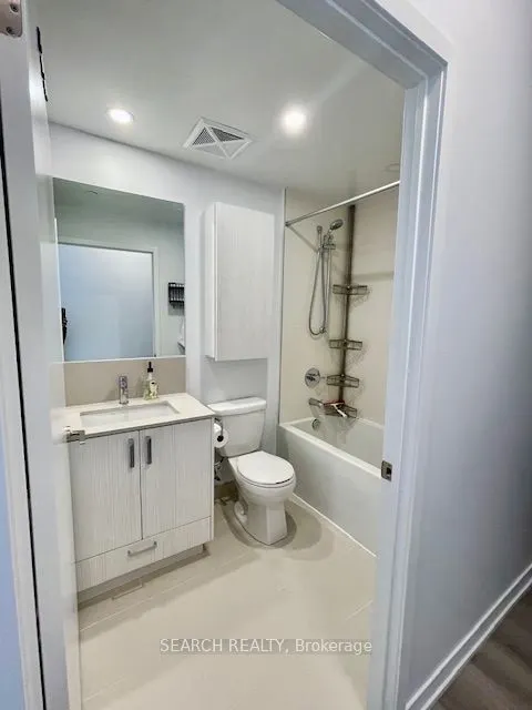 1787 St Clair Avenue W, #1109