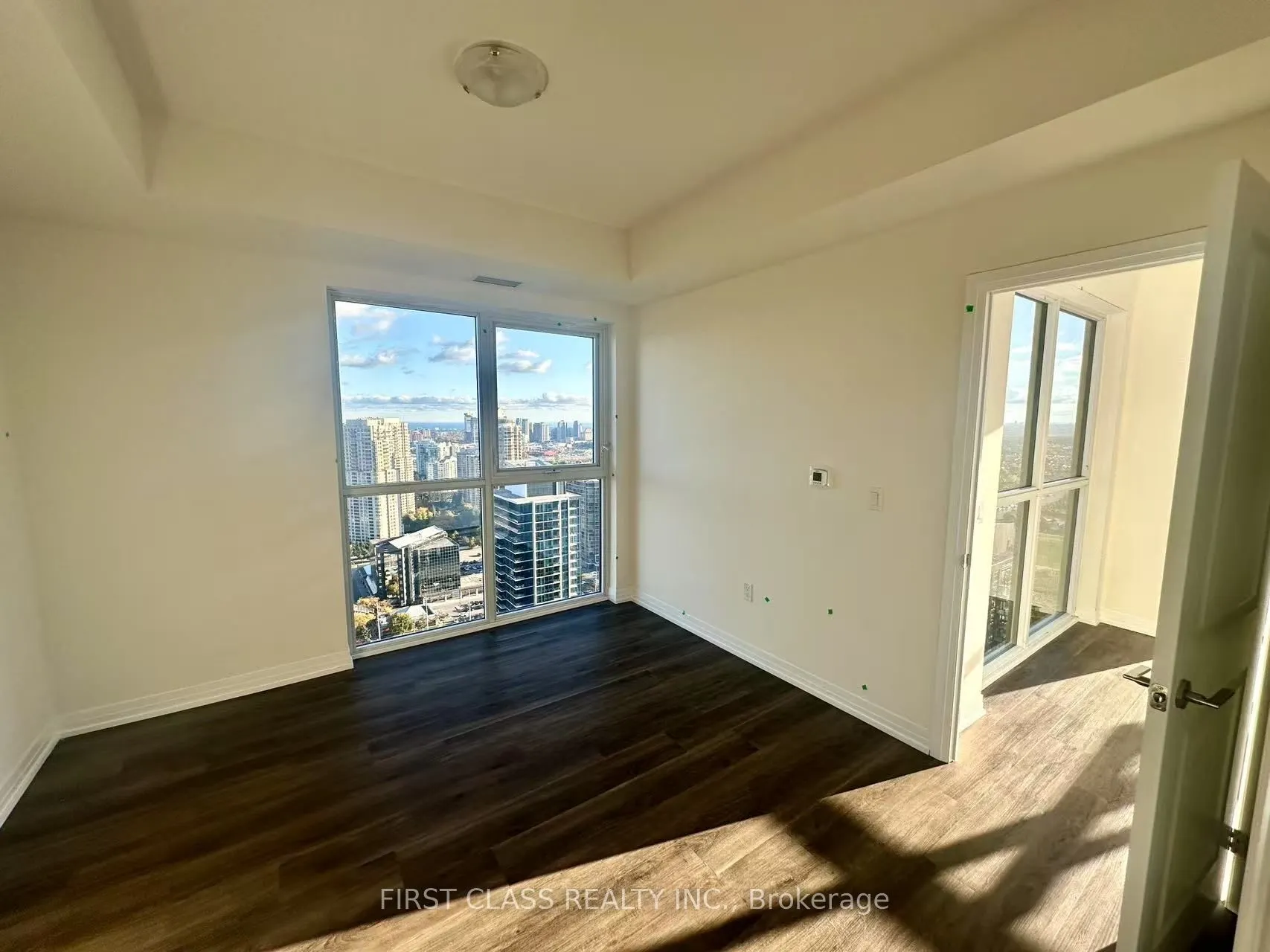 15 Watergarden Drive, #3204