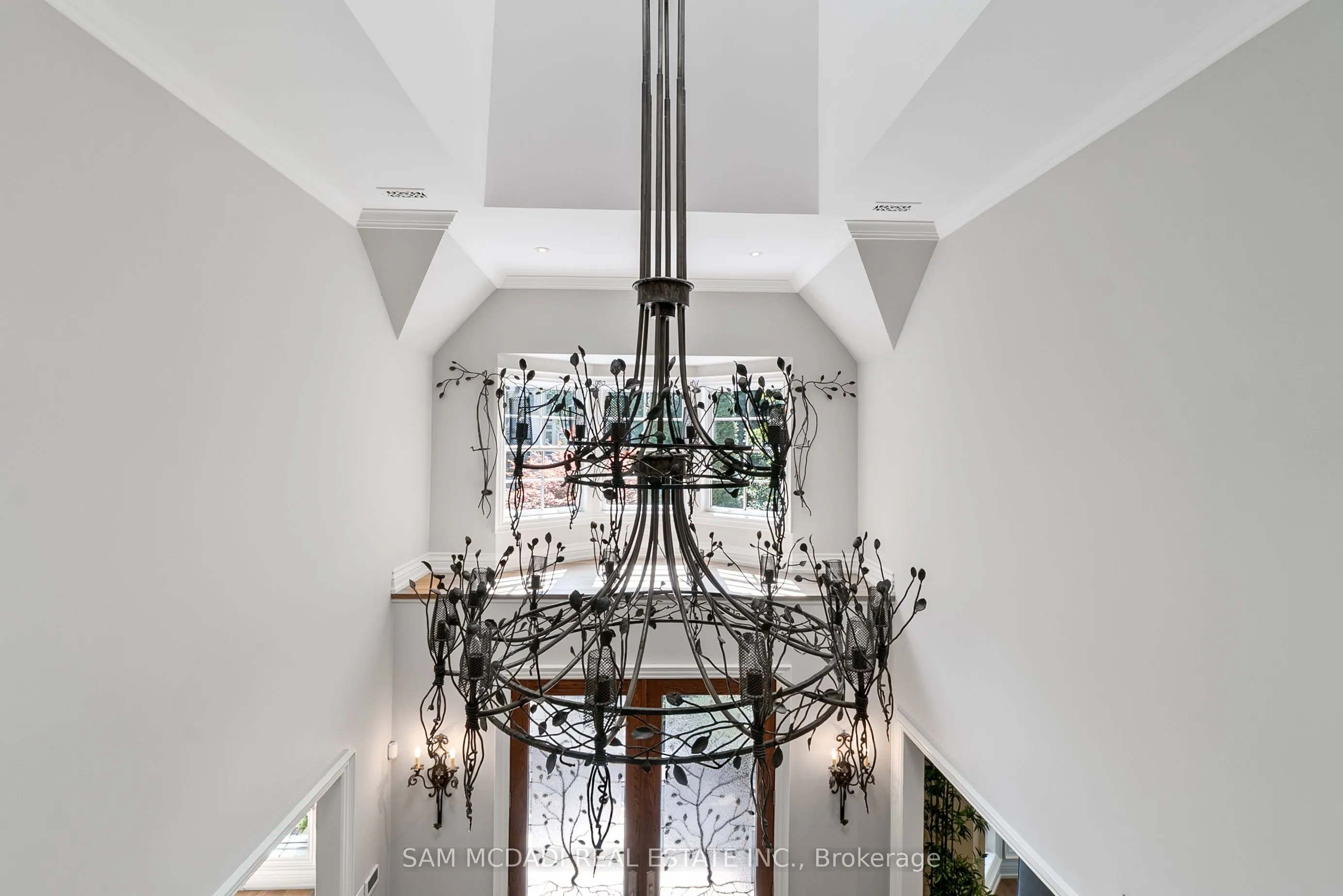 2025 Heartwood Court