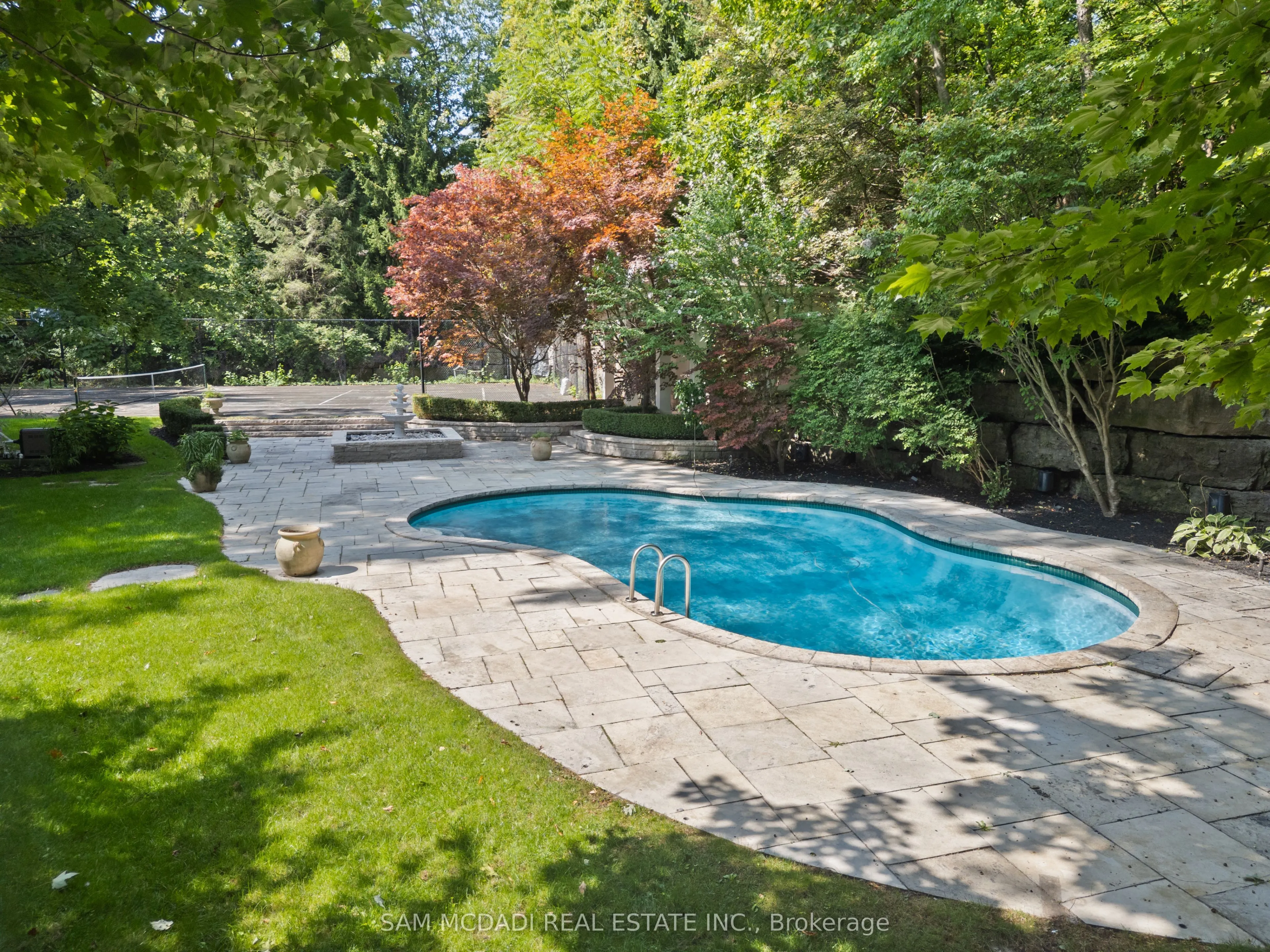 2025 Heartwood Court