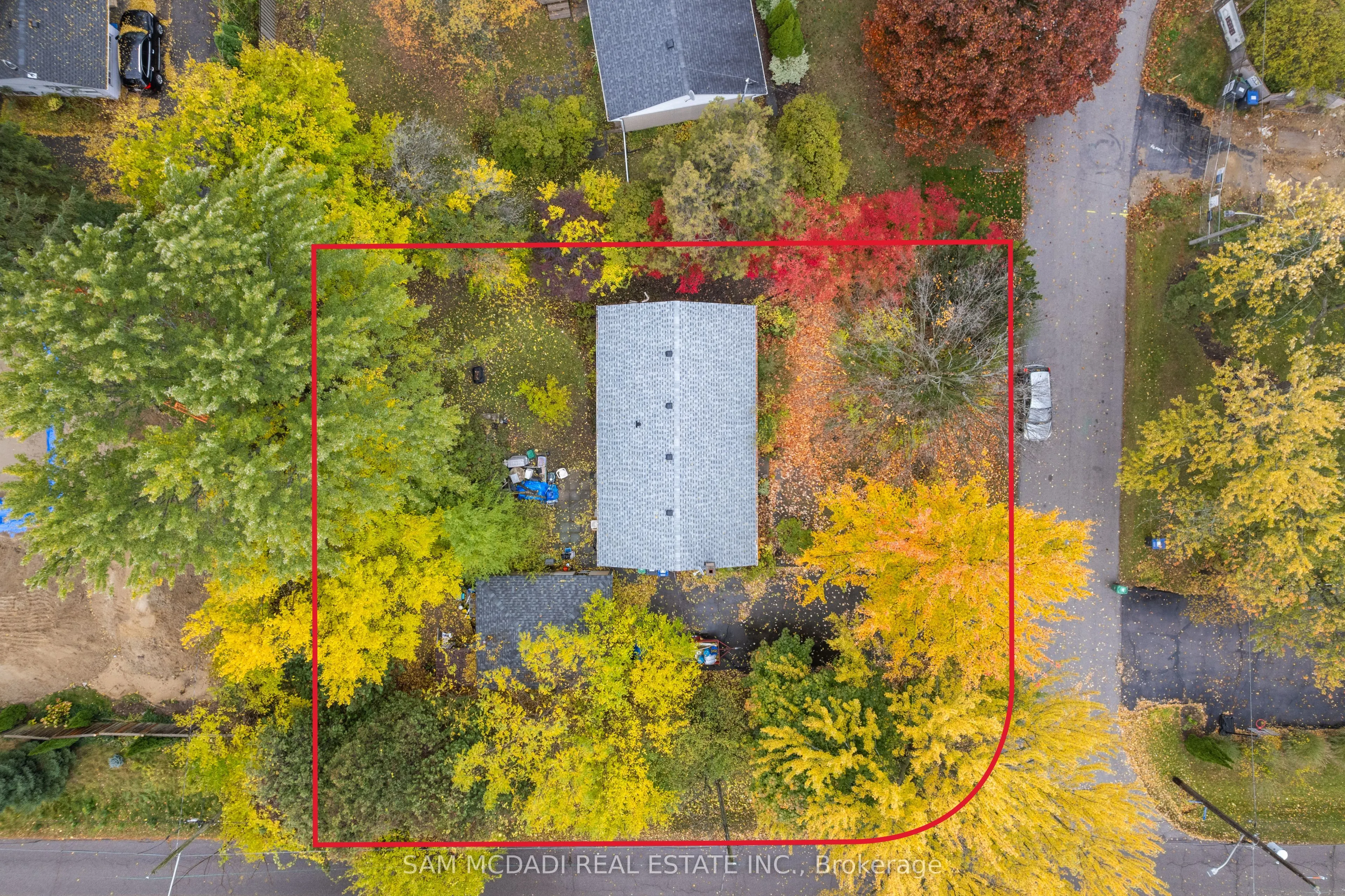 1610 Magenta Court