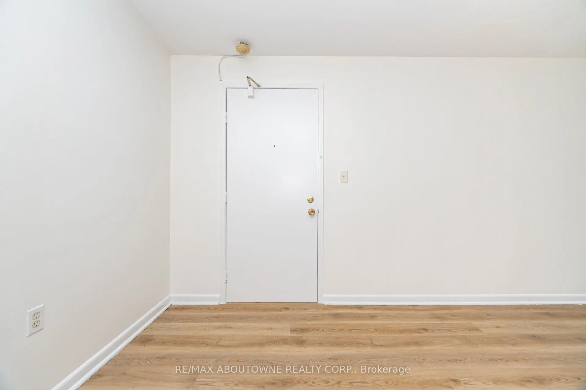 2144 Lilnan Court, #4