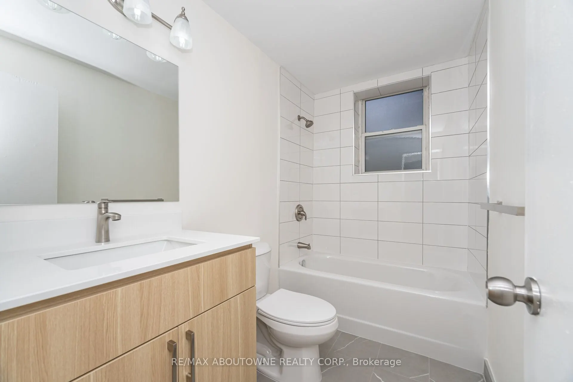 2144 Lilnan Court, #4