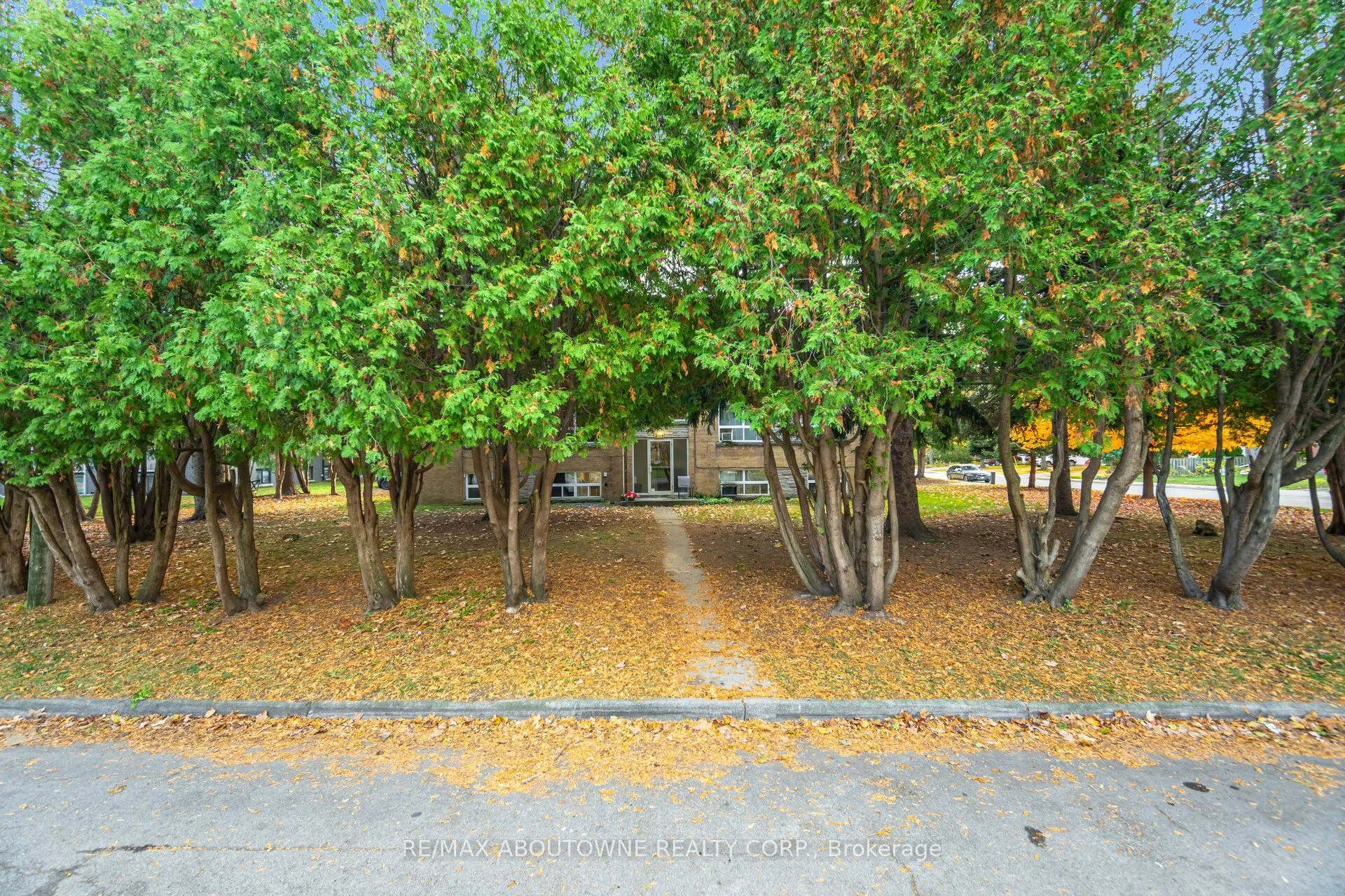 2144 Lilnan Court, #4