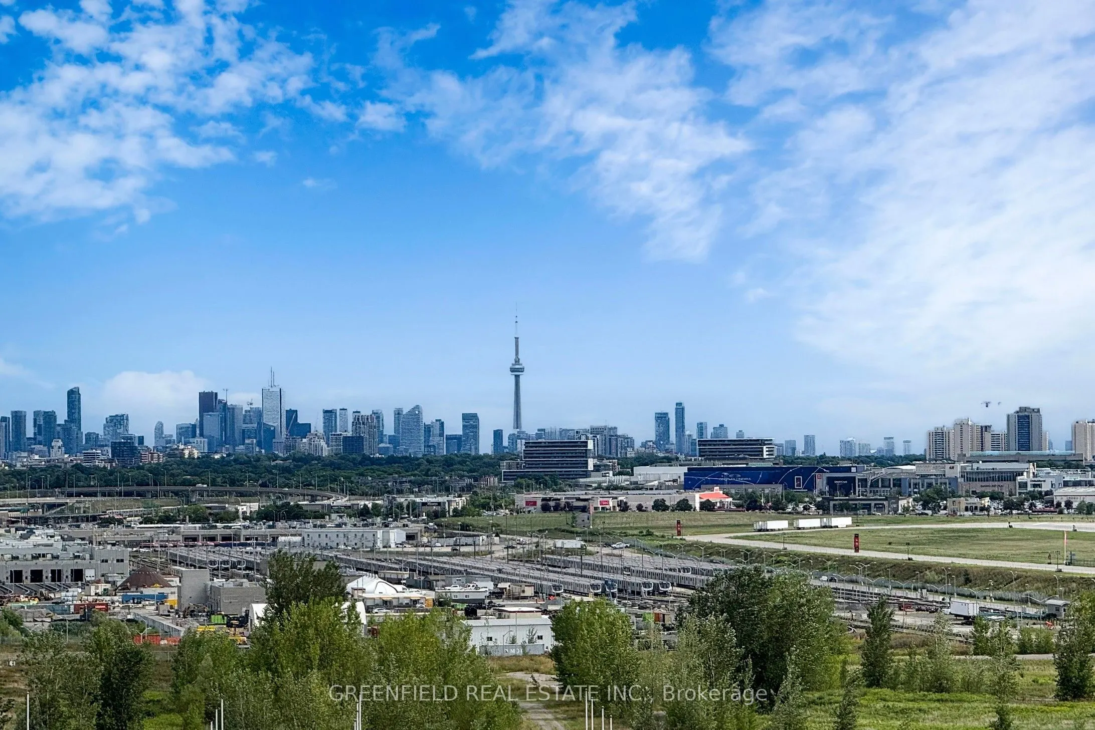 55 De Boers Drive, #LPH03