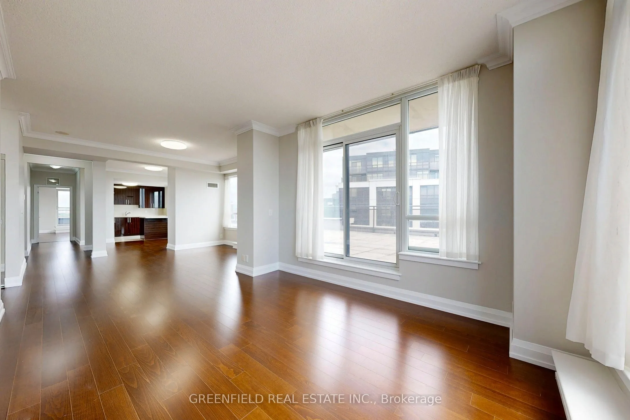 55 De Boers Drive, #LPH03