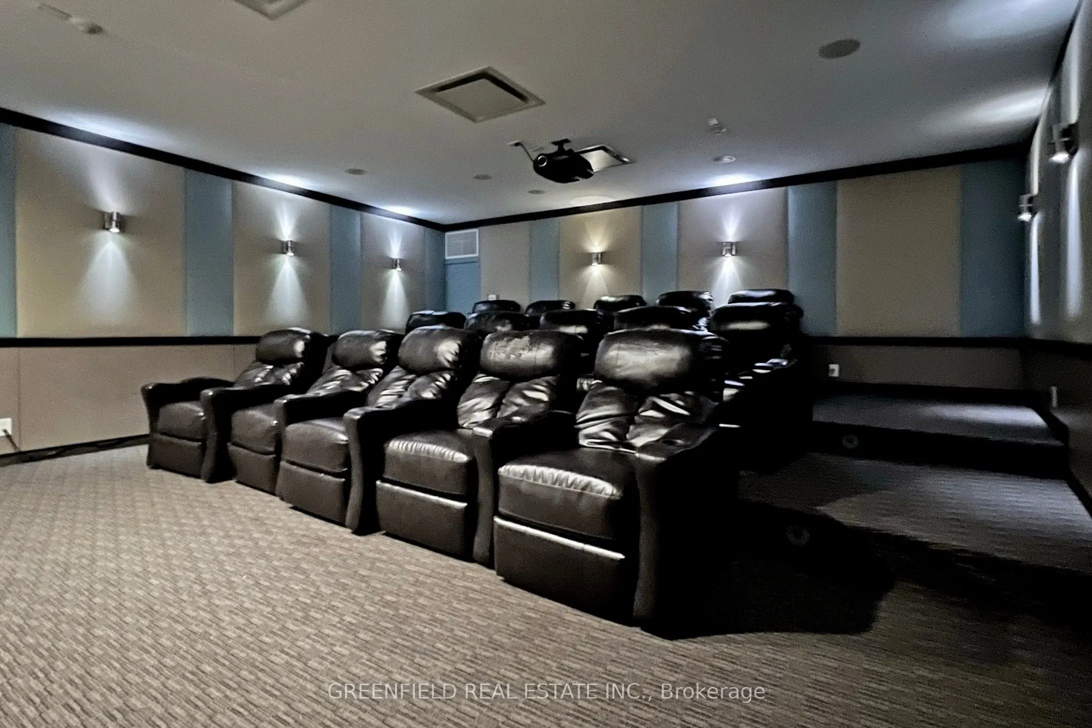 55 De Boers Drive, #LPH03