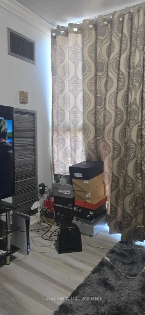 600 Rexdale Boulevard, #706