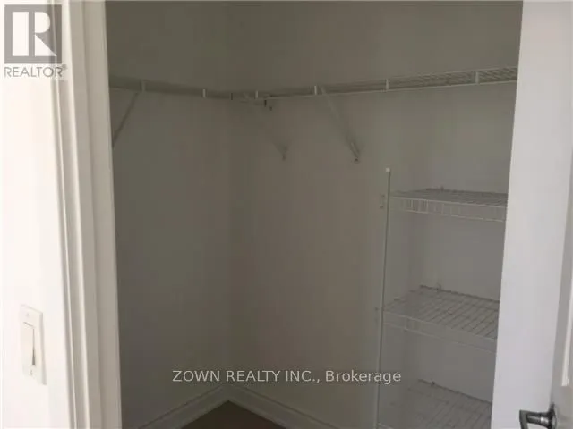 388 Prince of Wales Drive, #405