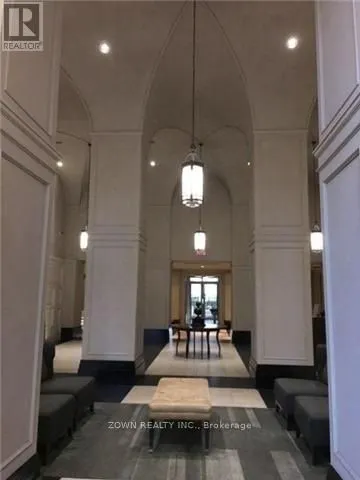 388 Prince of Wales Drive, #405