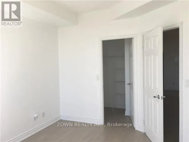 388 Prince of Wales Drive, #405