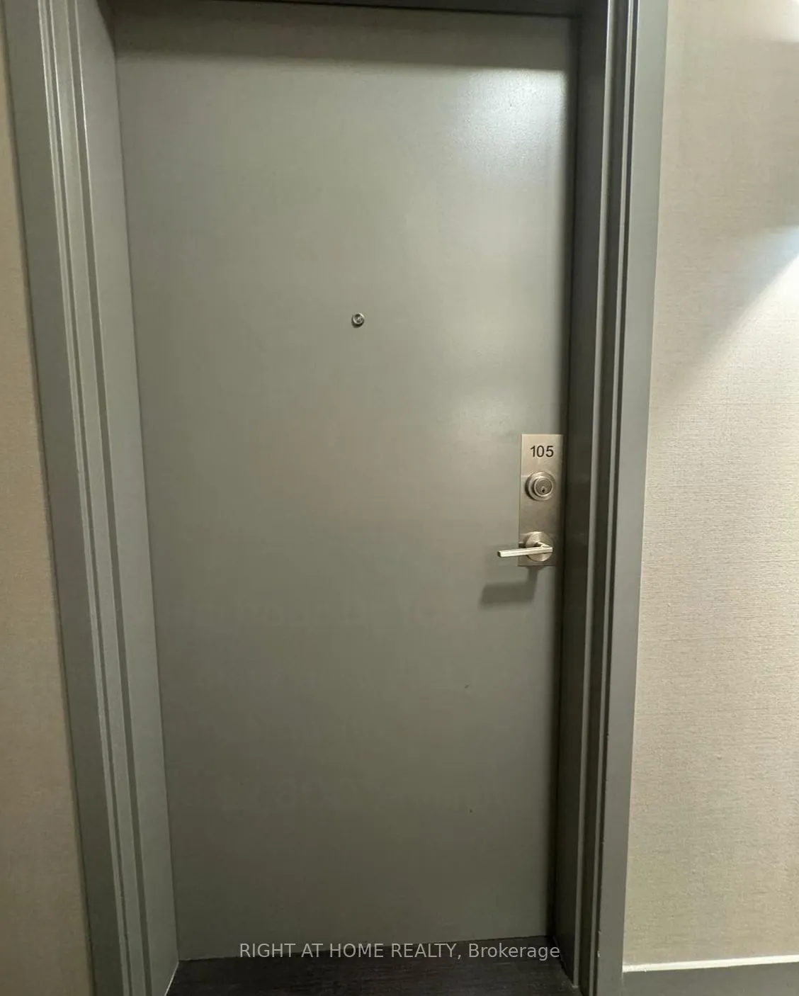 58 Sky Harbour Drive, #105