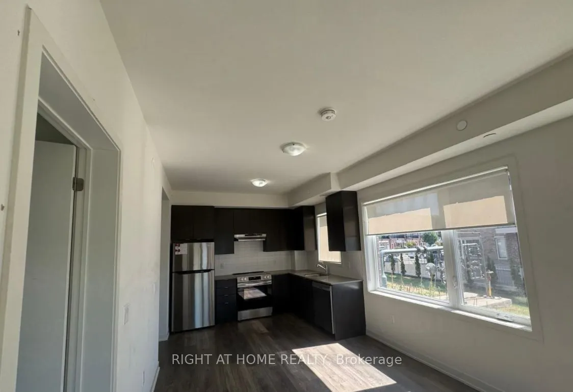 58 Sky Harbour Drive, #105