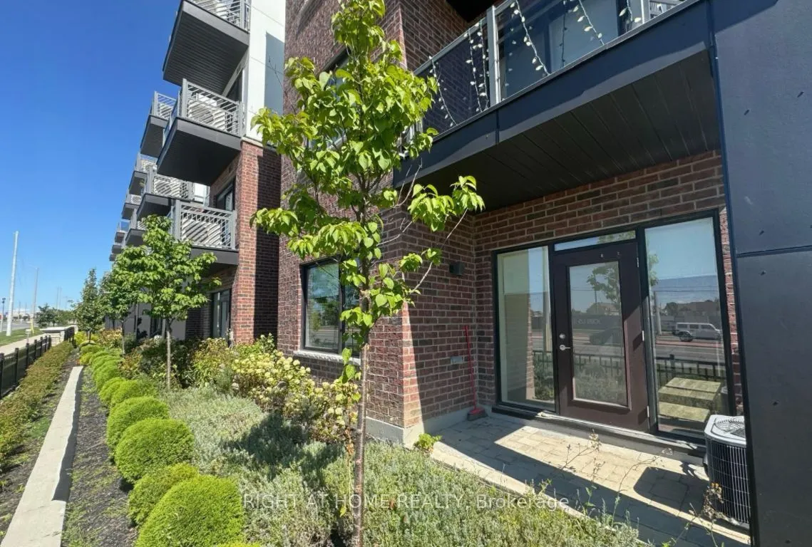 58 Sky Harbour Drive, #105