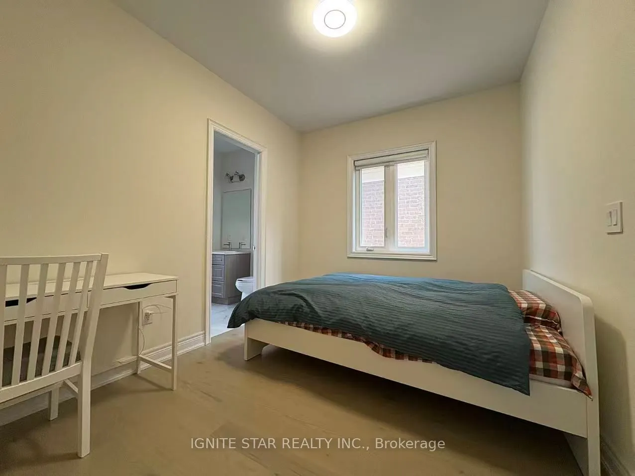 1264 Queens Plate Road