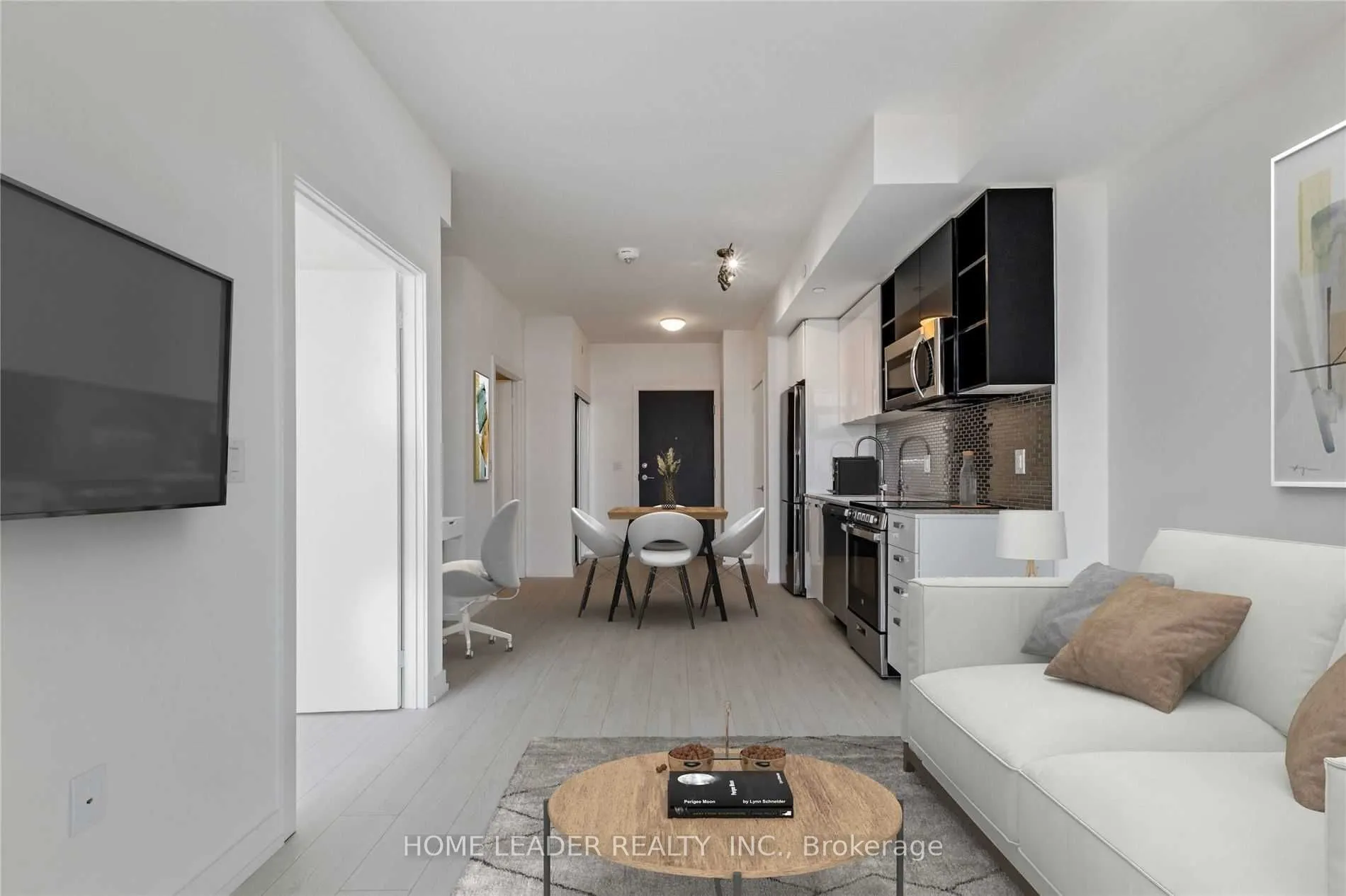 10 De Boers Drive, #803