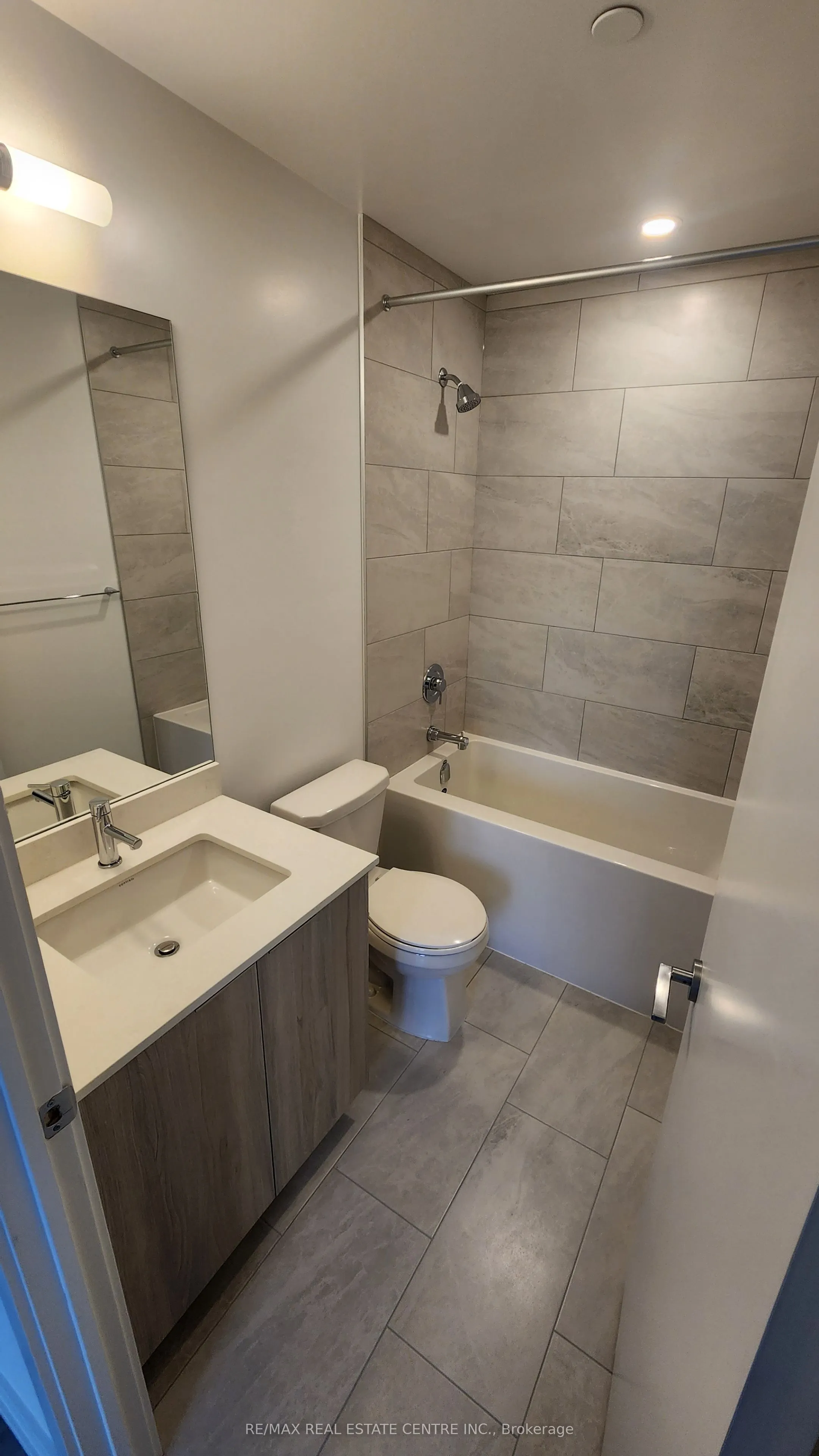 395 Square One Drive, #908