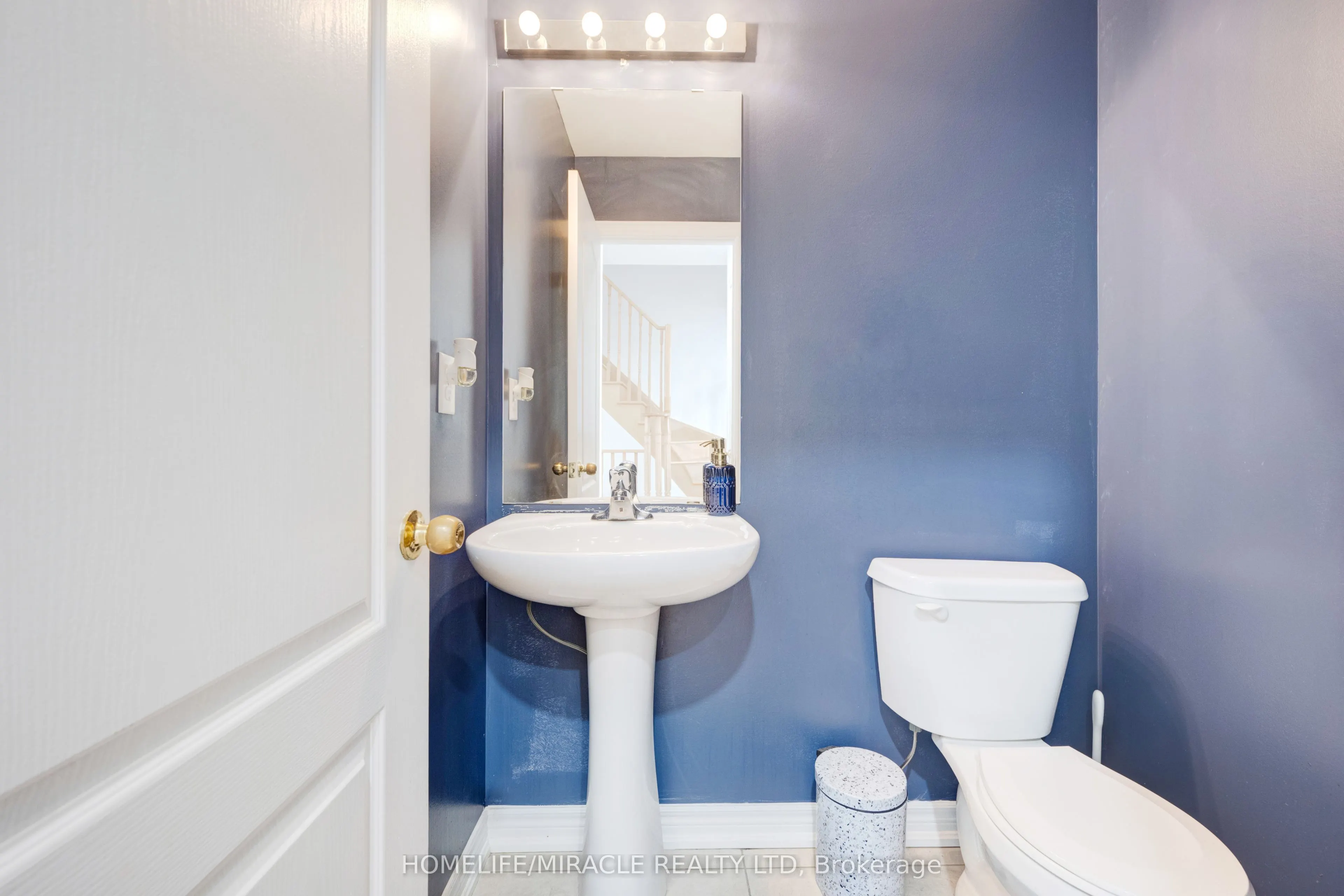 46 Sea Drifter Crescent