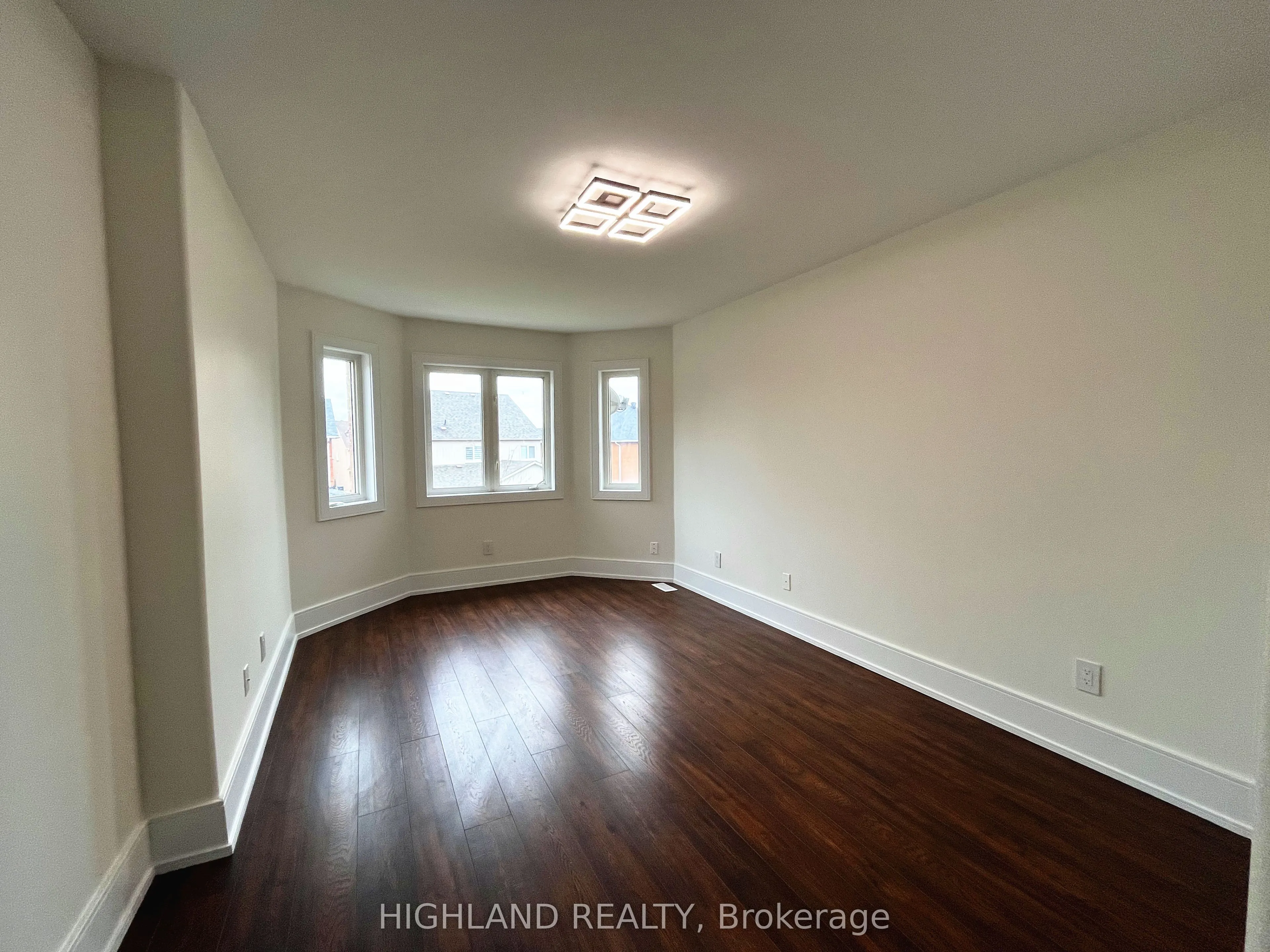 916 Golden Farmer Way