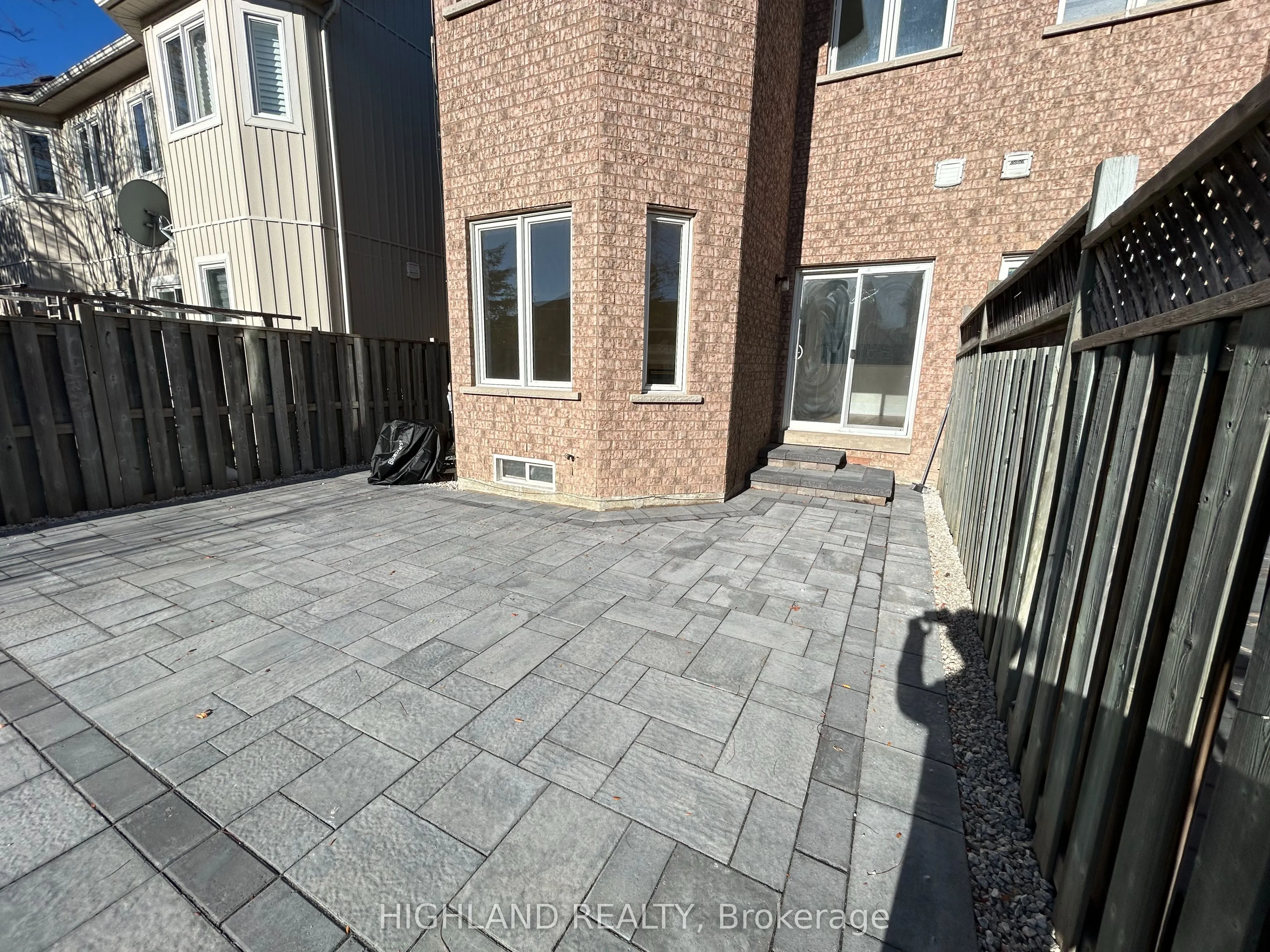 916 Golden Farmer Way