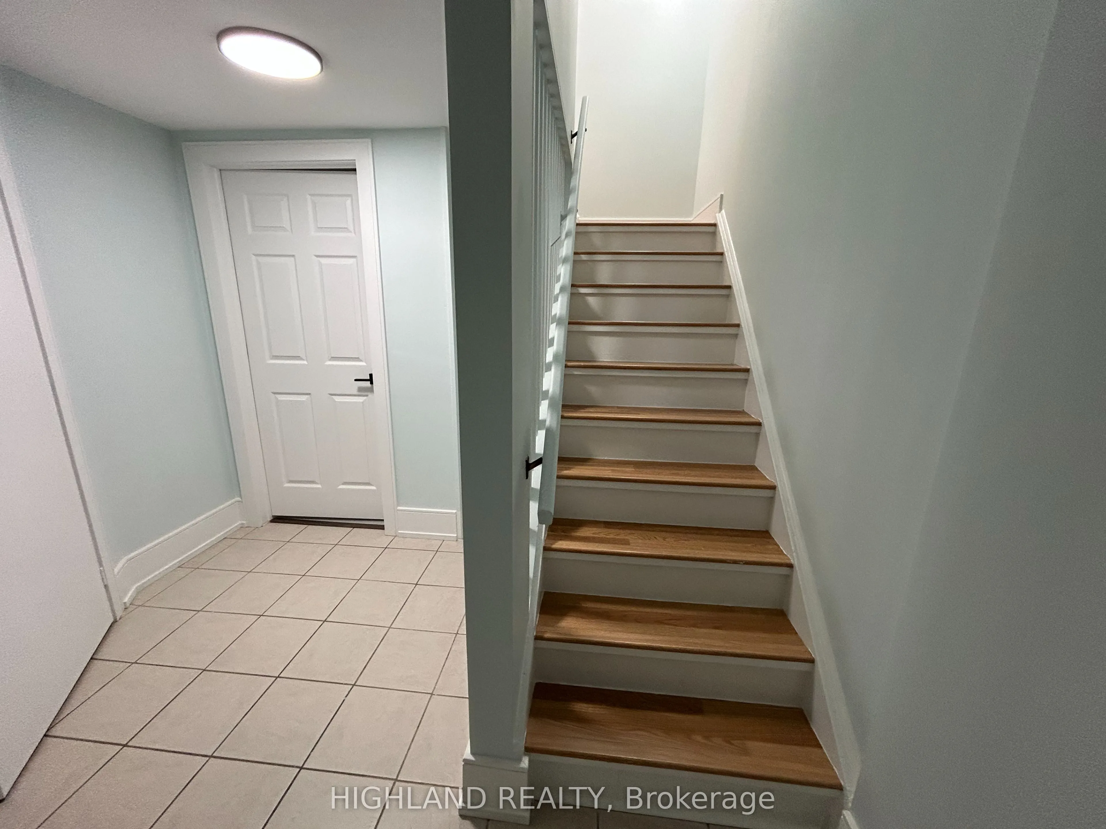 916 Golden Farmer Way