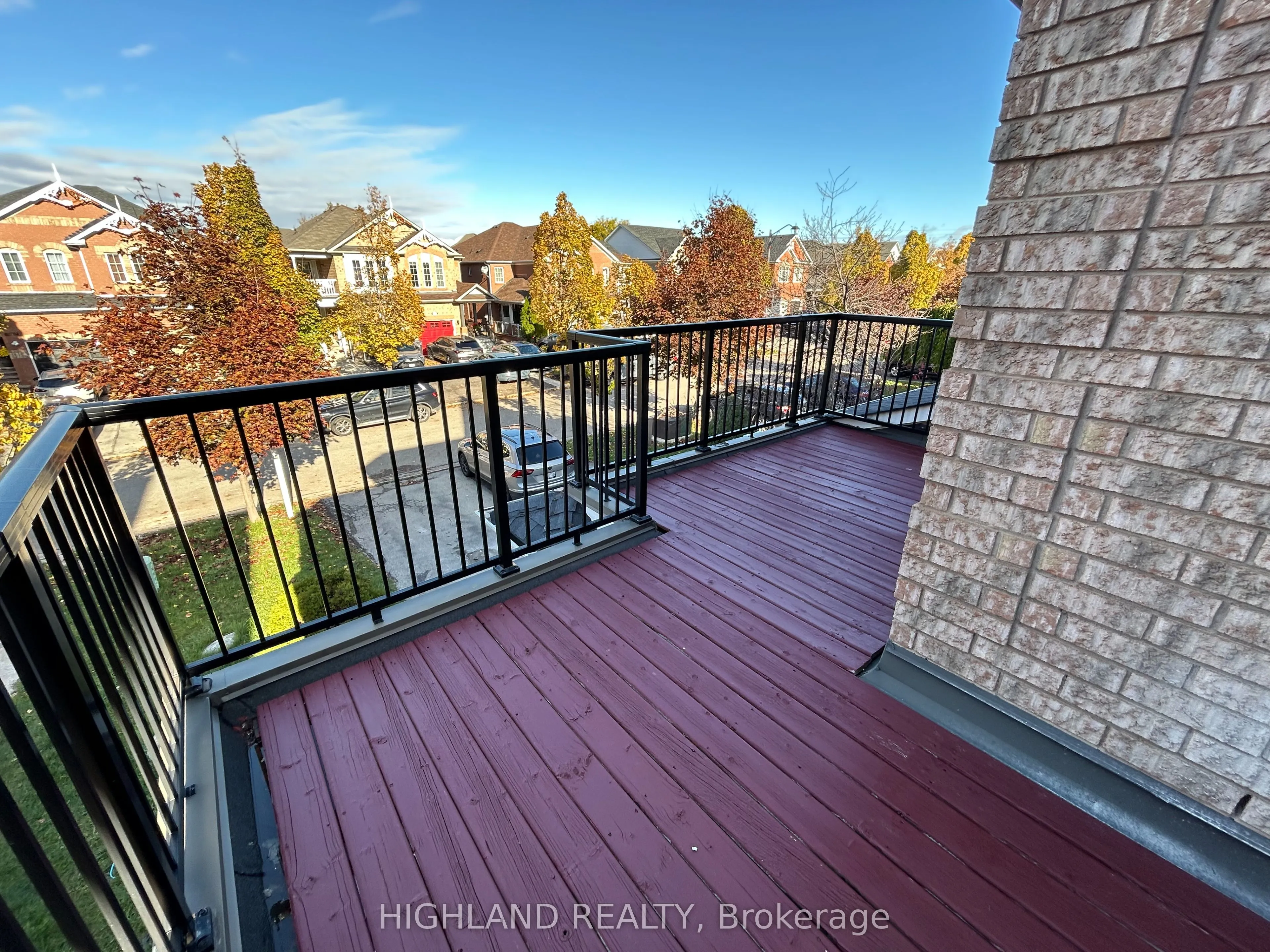 916 Golden Farmer Way