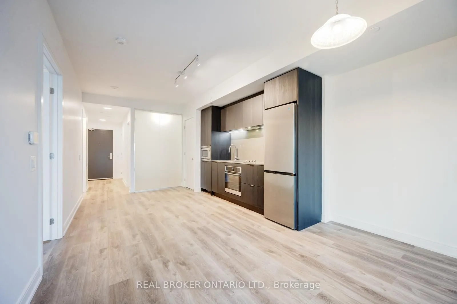 3009 Novar Road, #630