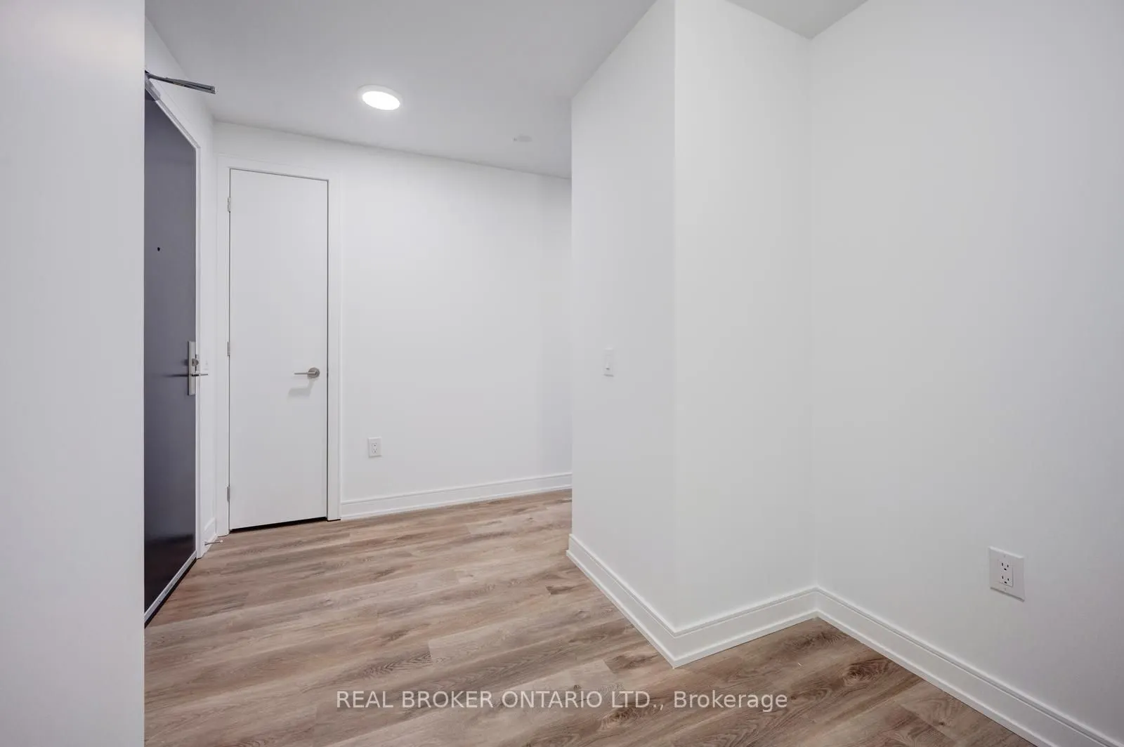 3009 Novar Road, #630