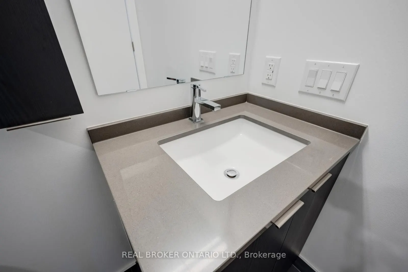 3009 Novar Road, #630