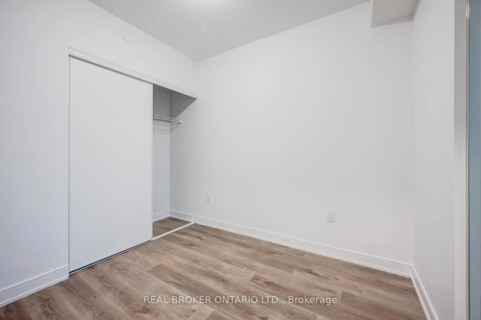 3009 Novar Road, #630