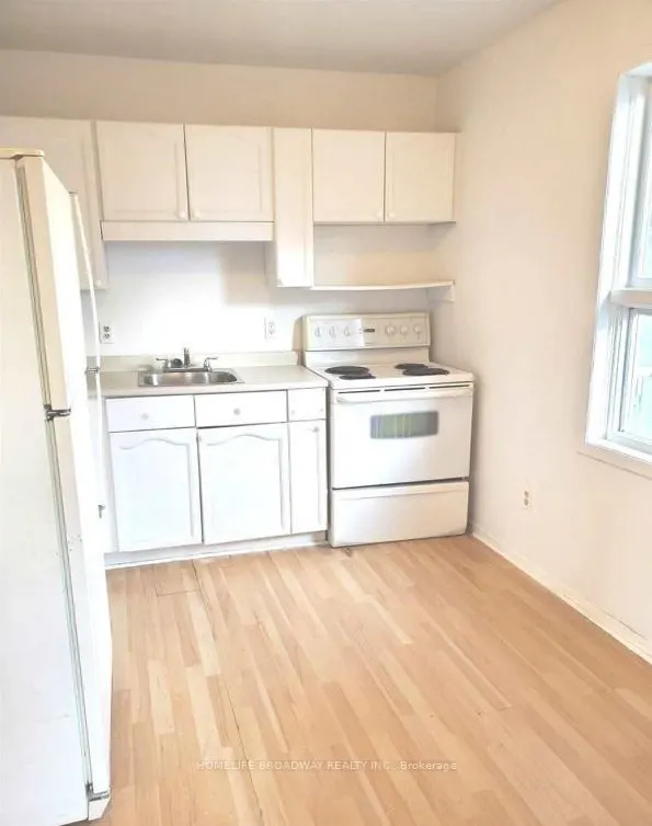 1354 Caroline Street