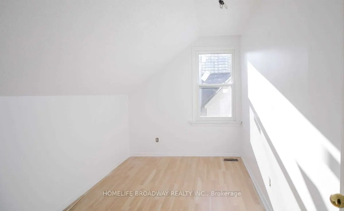 1354 Caroline Street