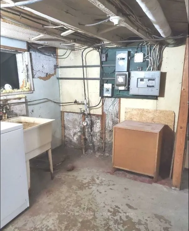 1354 Caroline Street