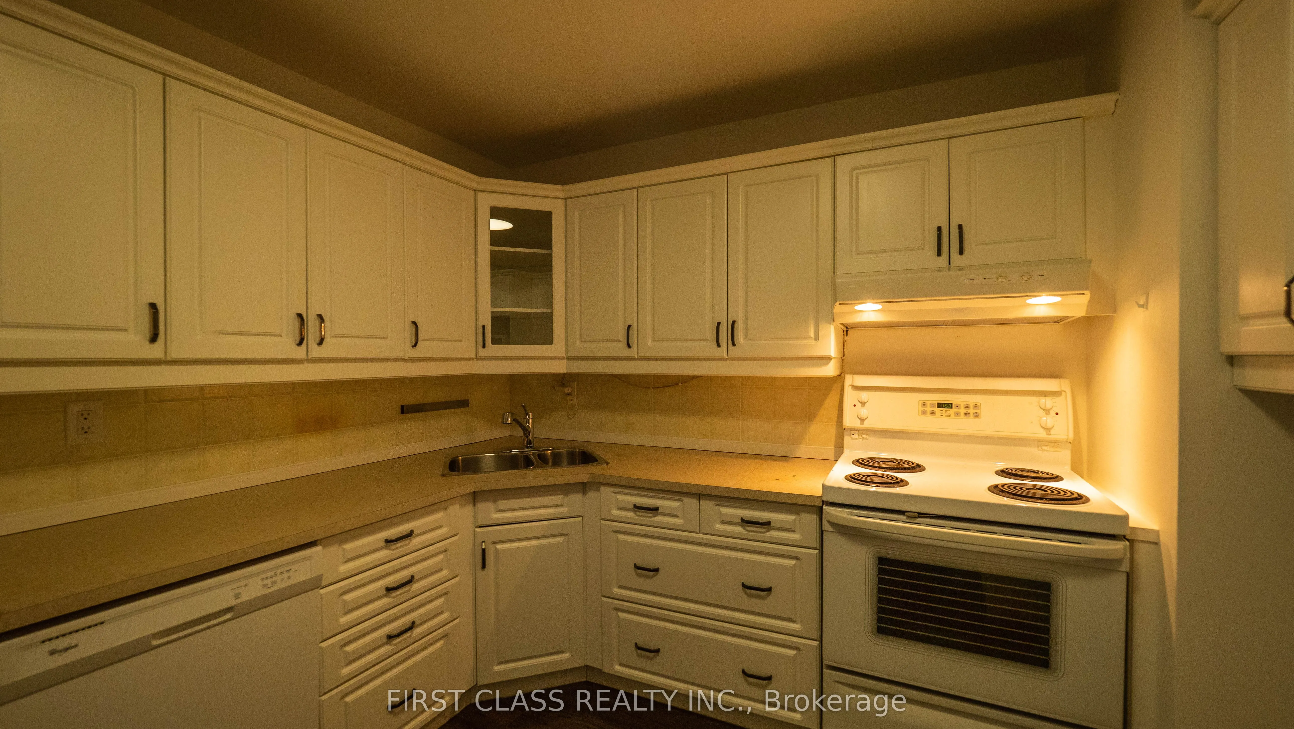 2323 Confederation Parkway, #602