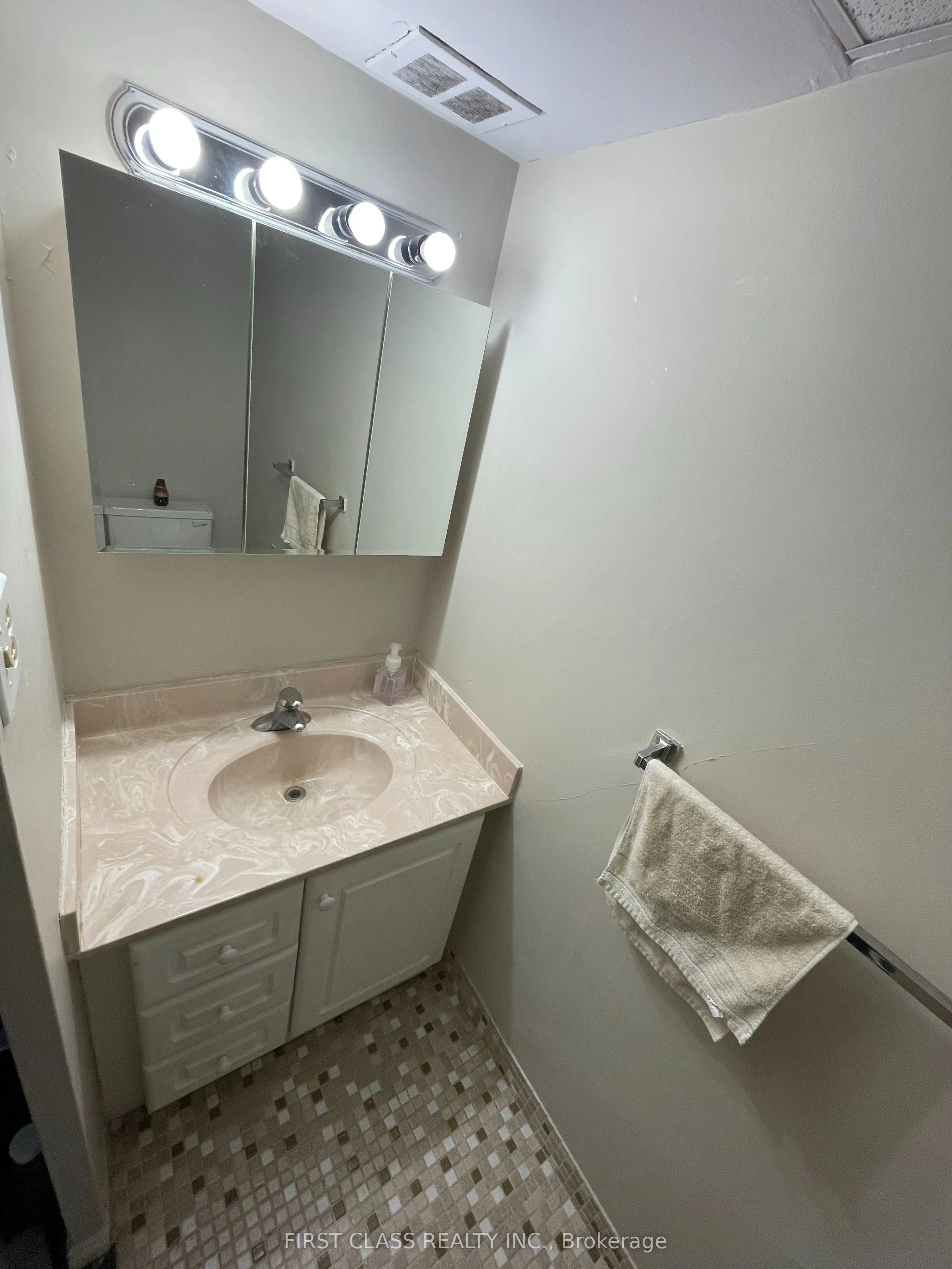 2323 Confederation Parkway, #602