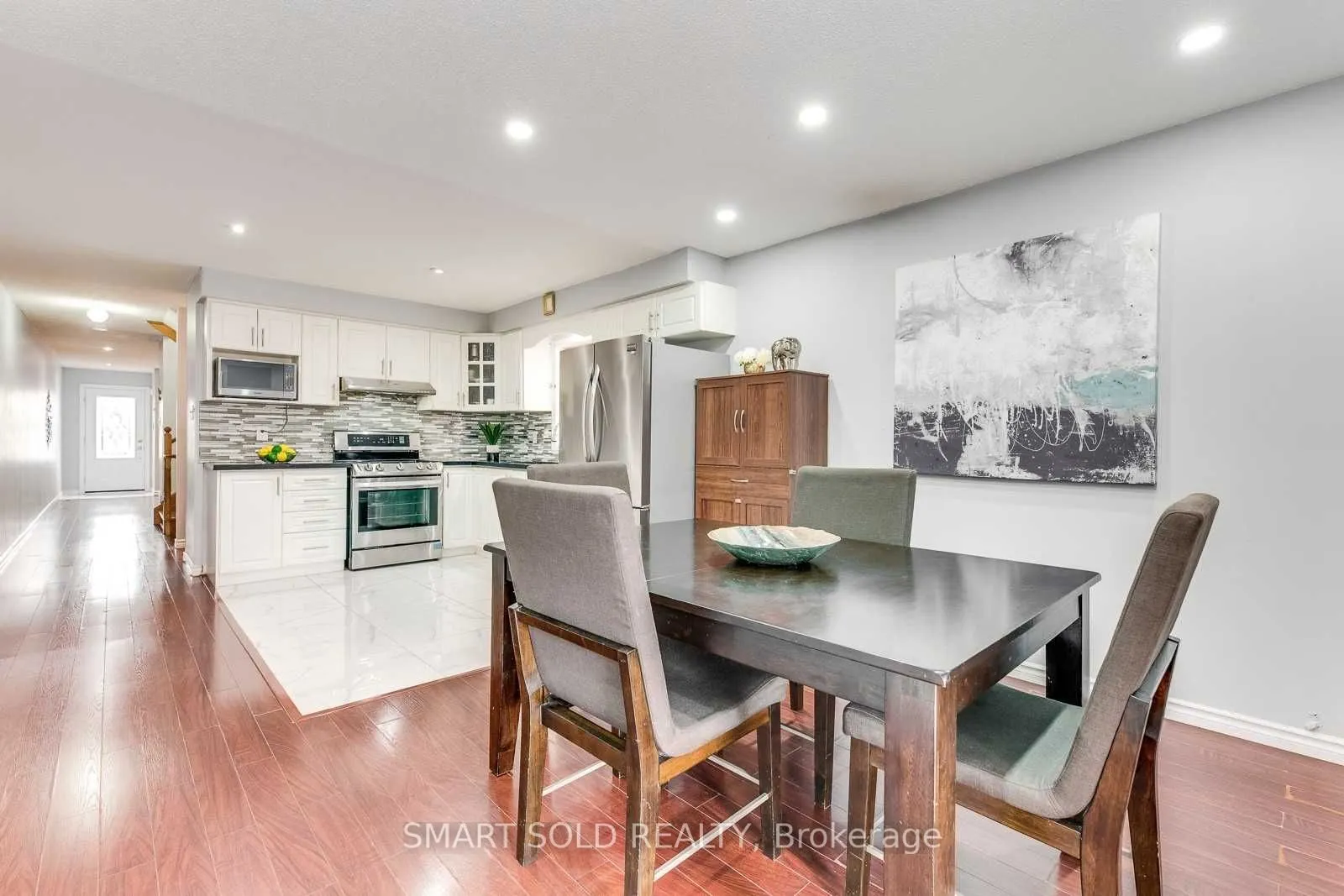 36B Lambton Avenue, #Upper