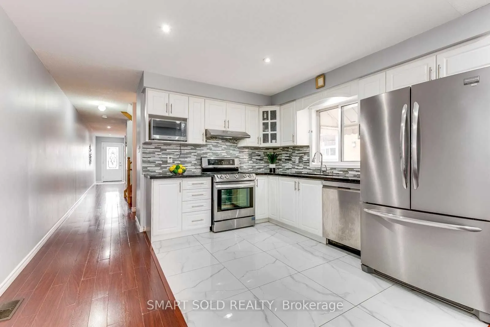 36B Lambton Avenue, #Upper