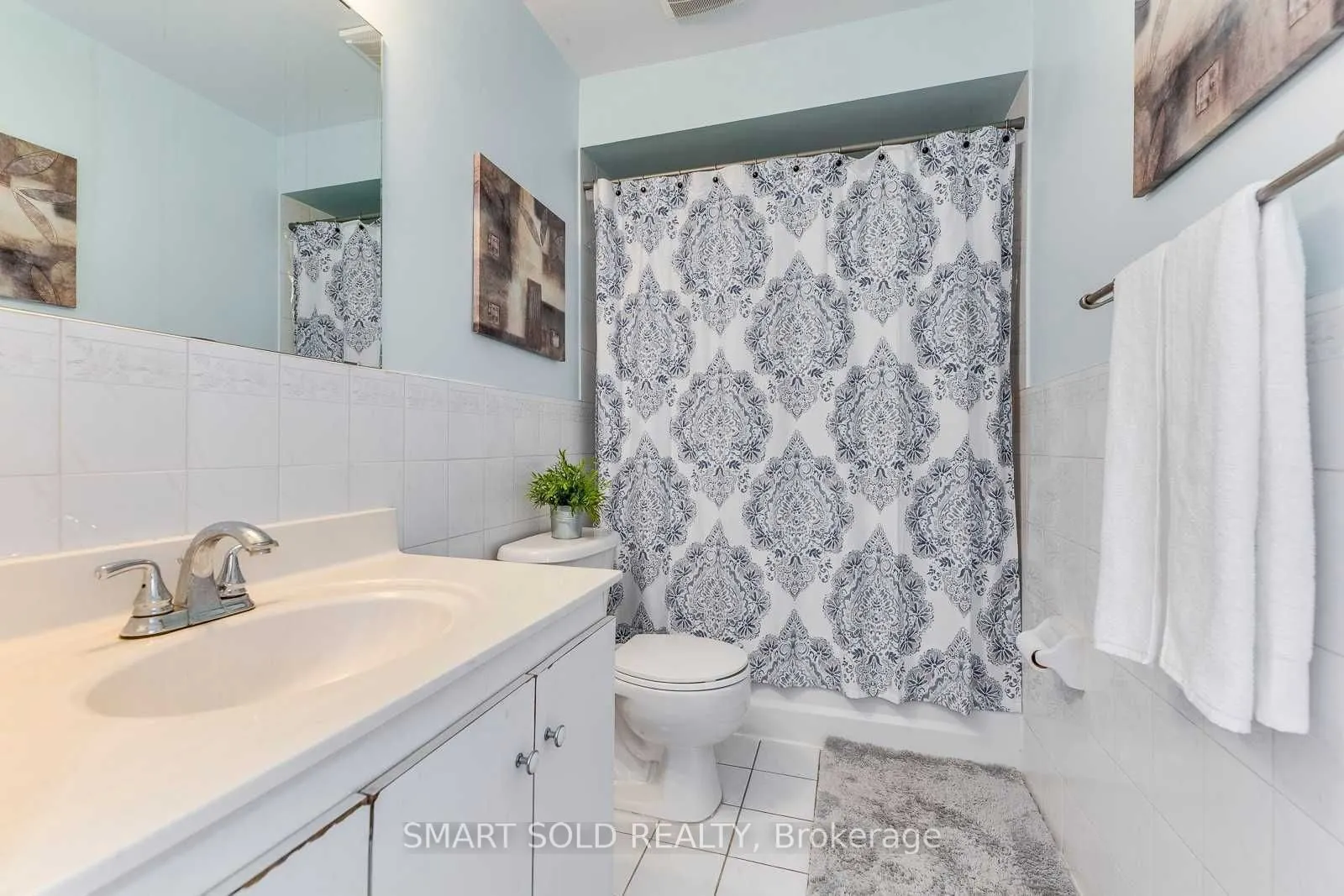 36B Lambton Avenue, #Upper