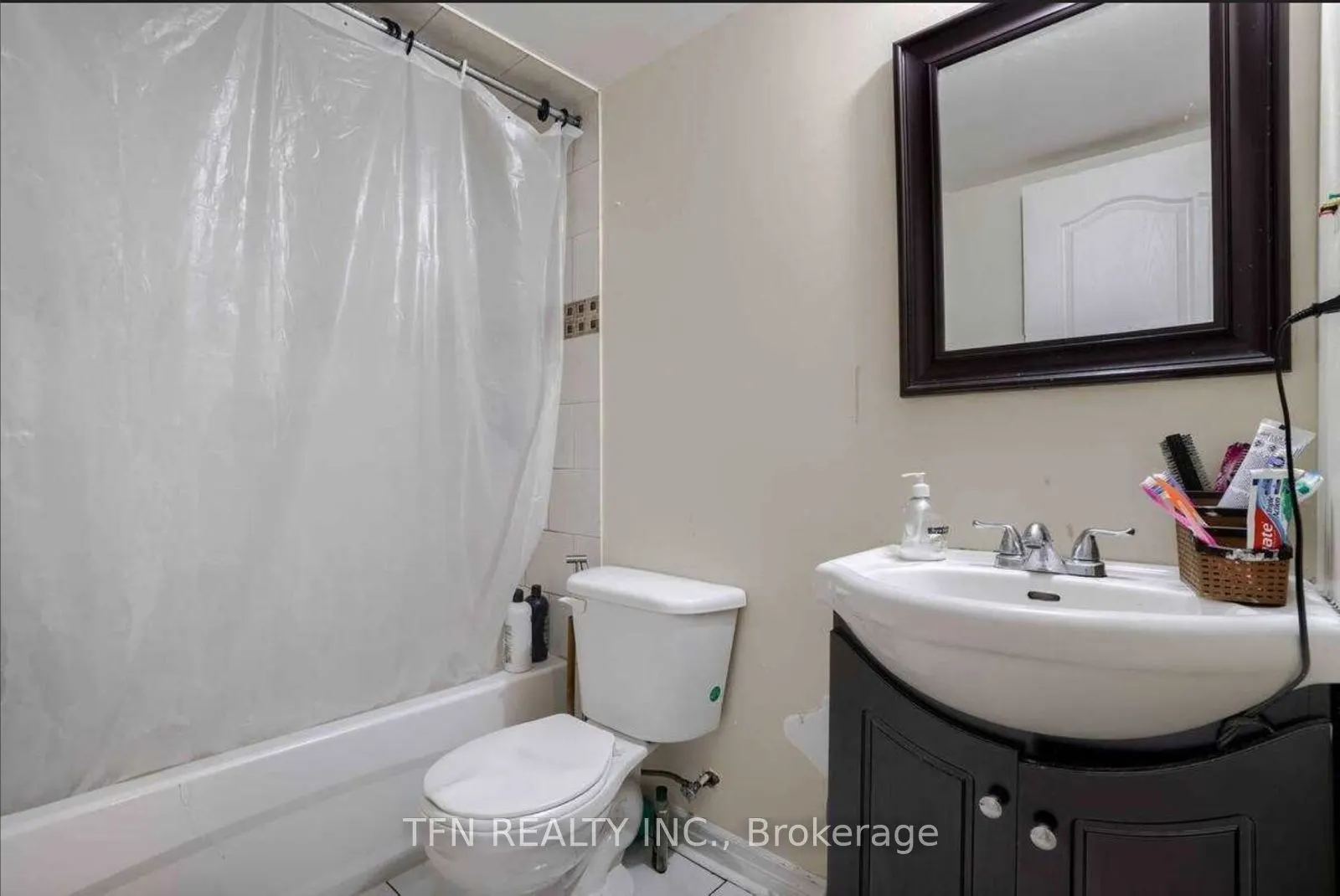 41 Calm water Crescent