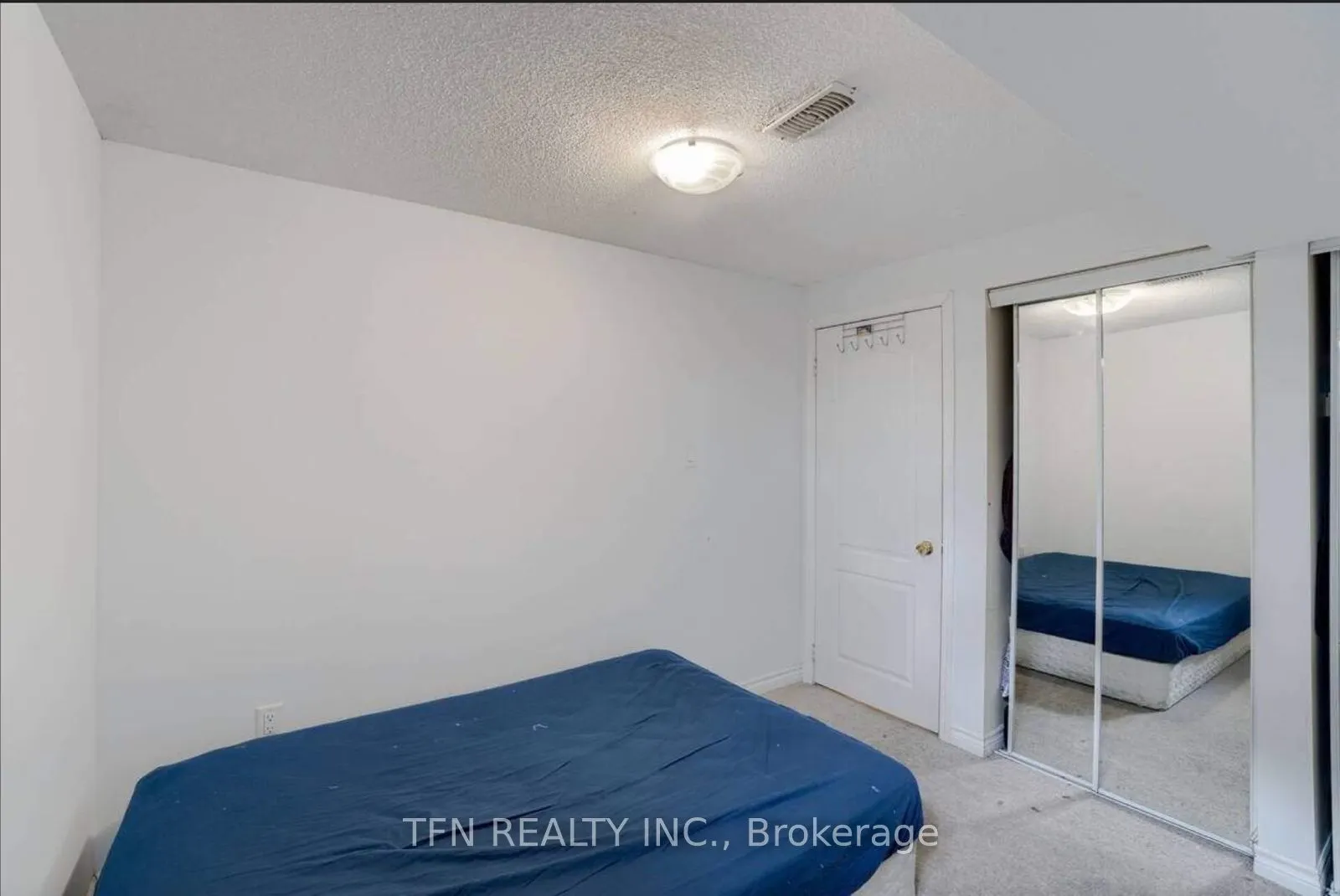 41 Calm water Crescent