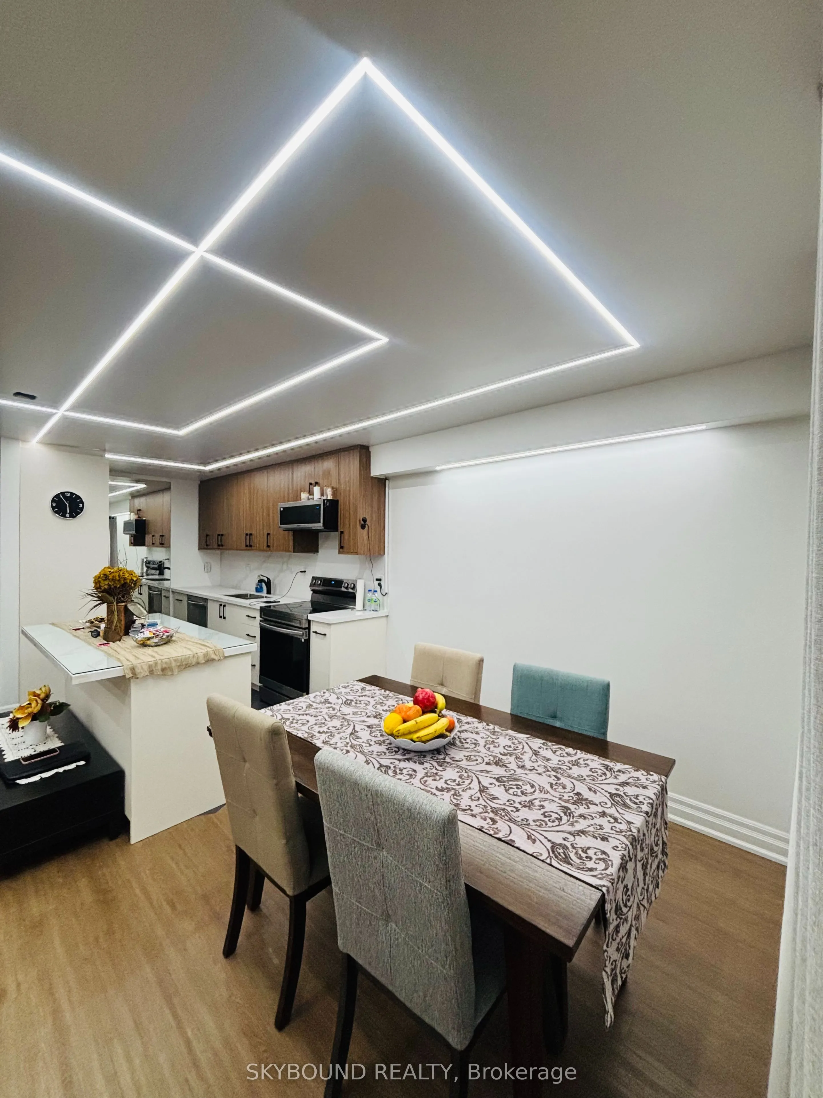 451 The West Mall, #602