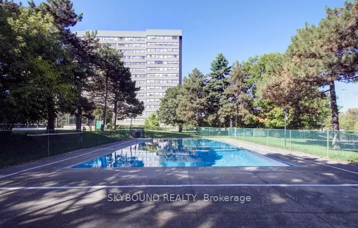 451 The West Mall, #602