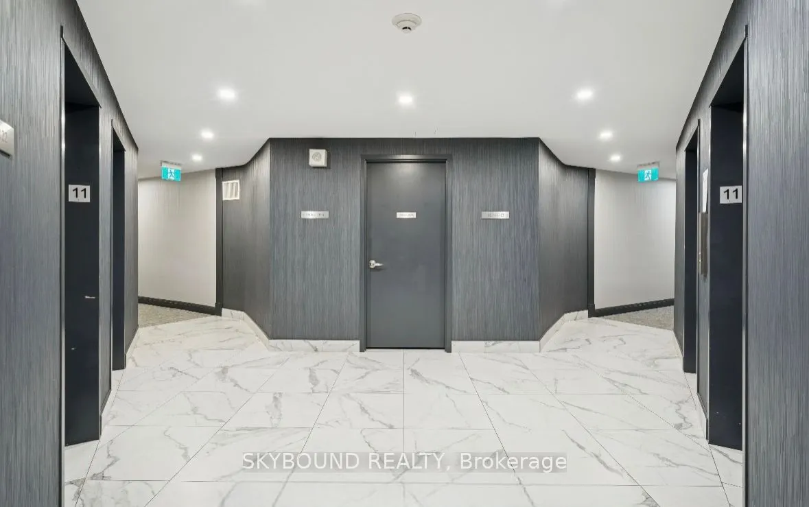 451 The West Mall, #602