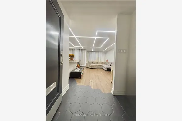 451 The West Mall, #602