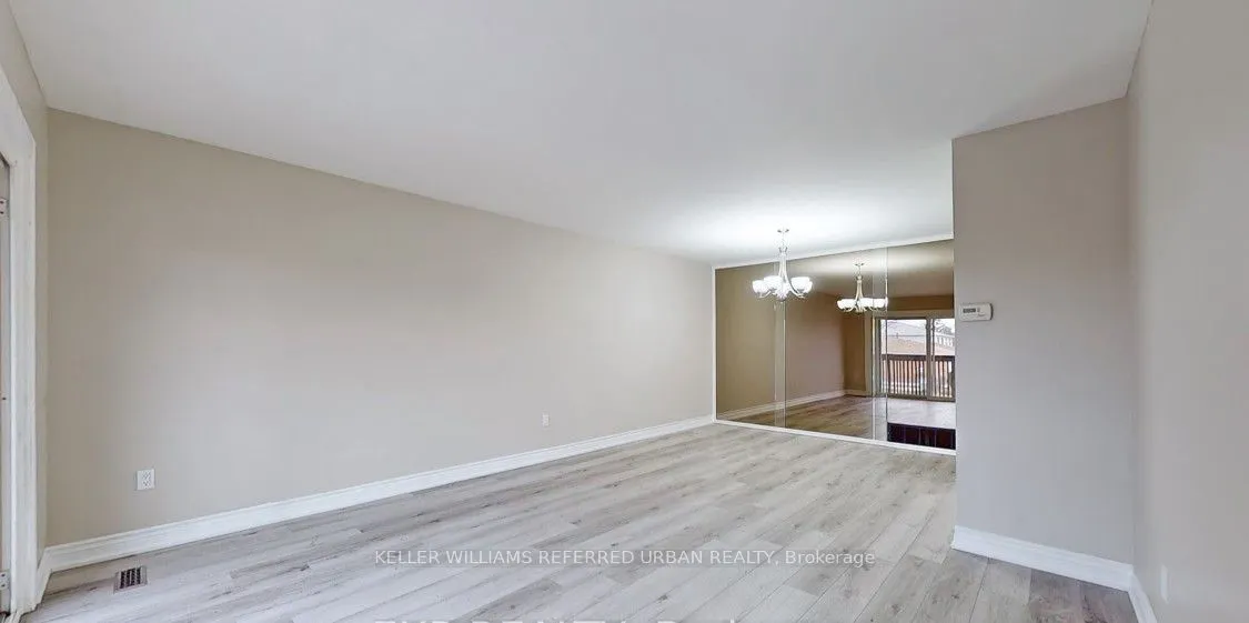 133 Manitou Crescent