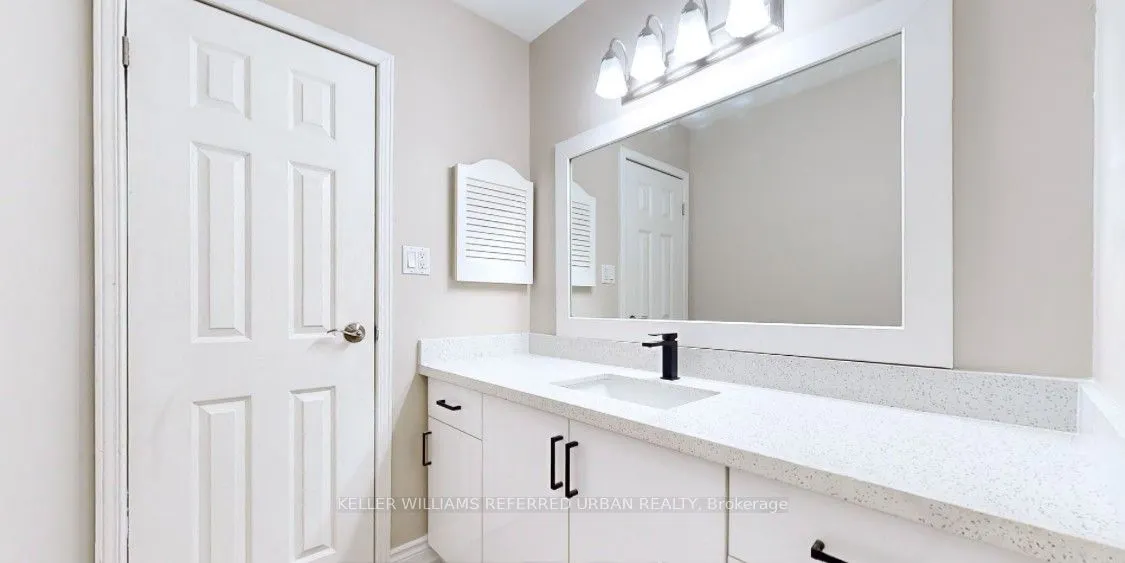 133 Manitou Crescent