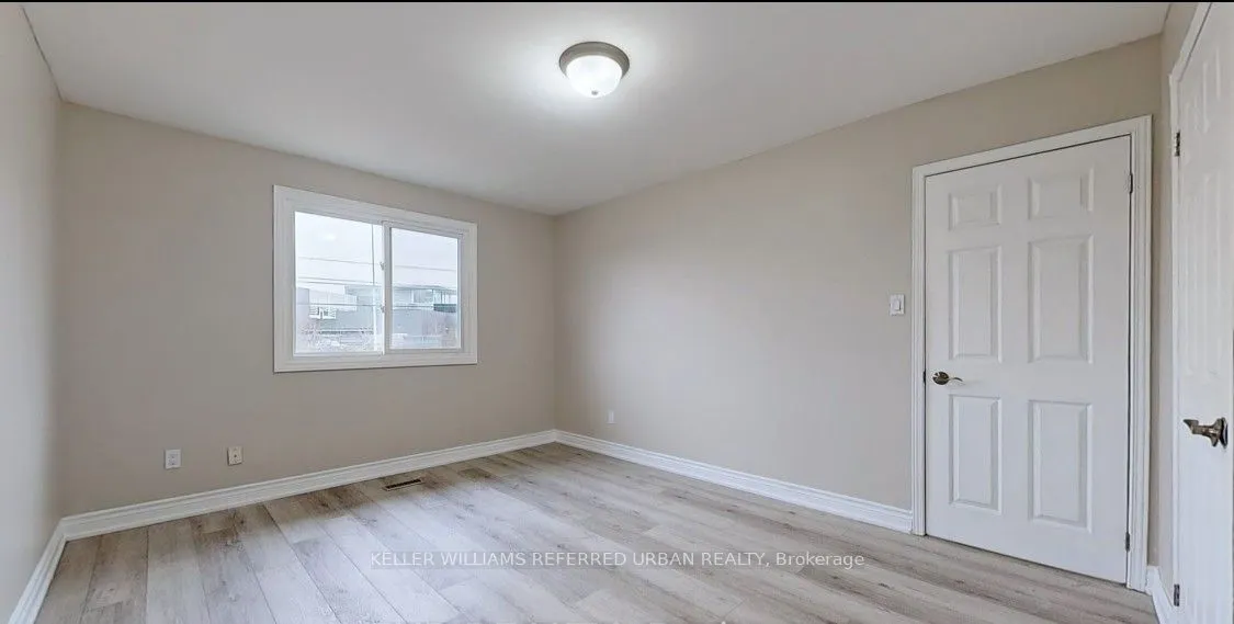 133 Manitou Crescent