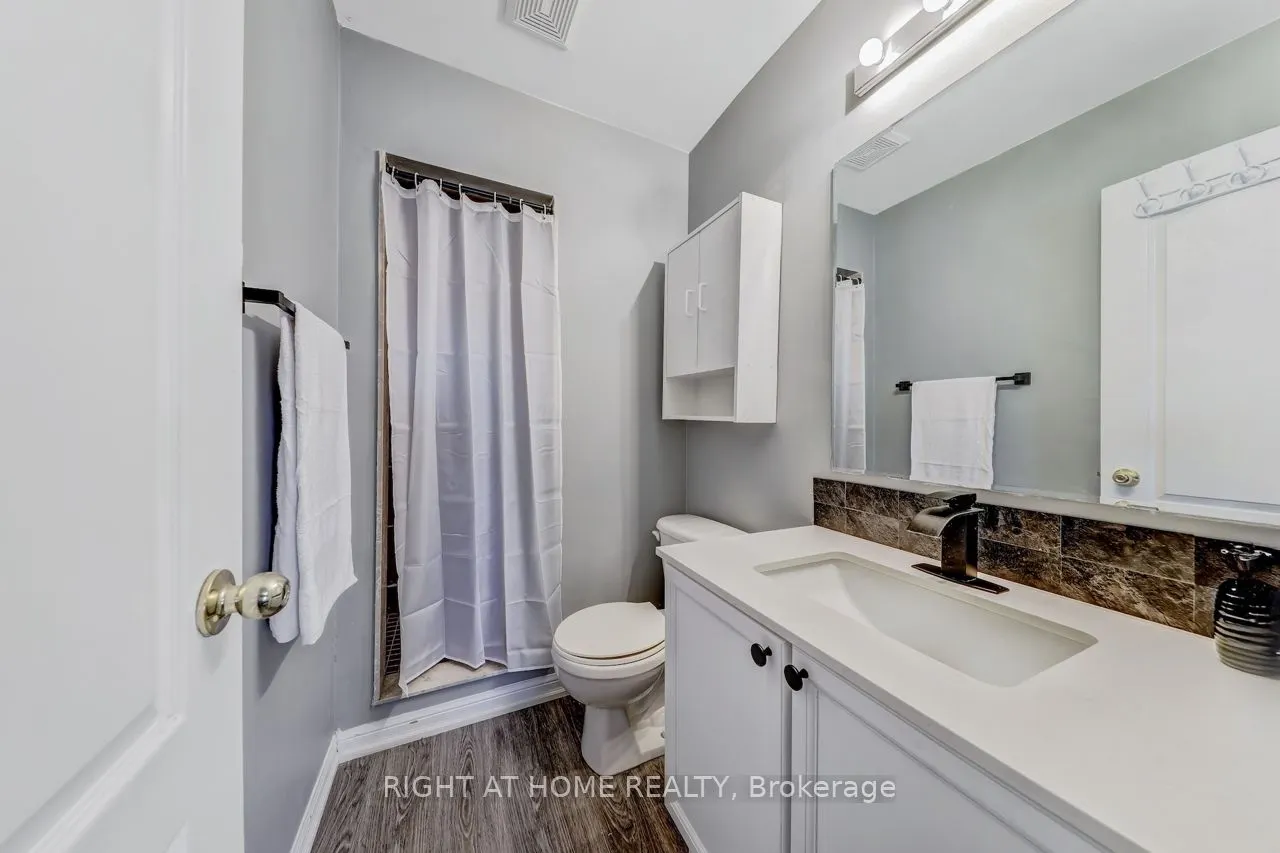 23 Seed House Lane W