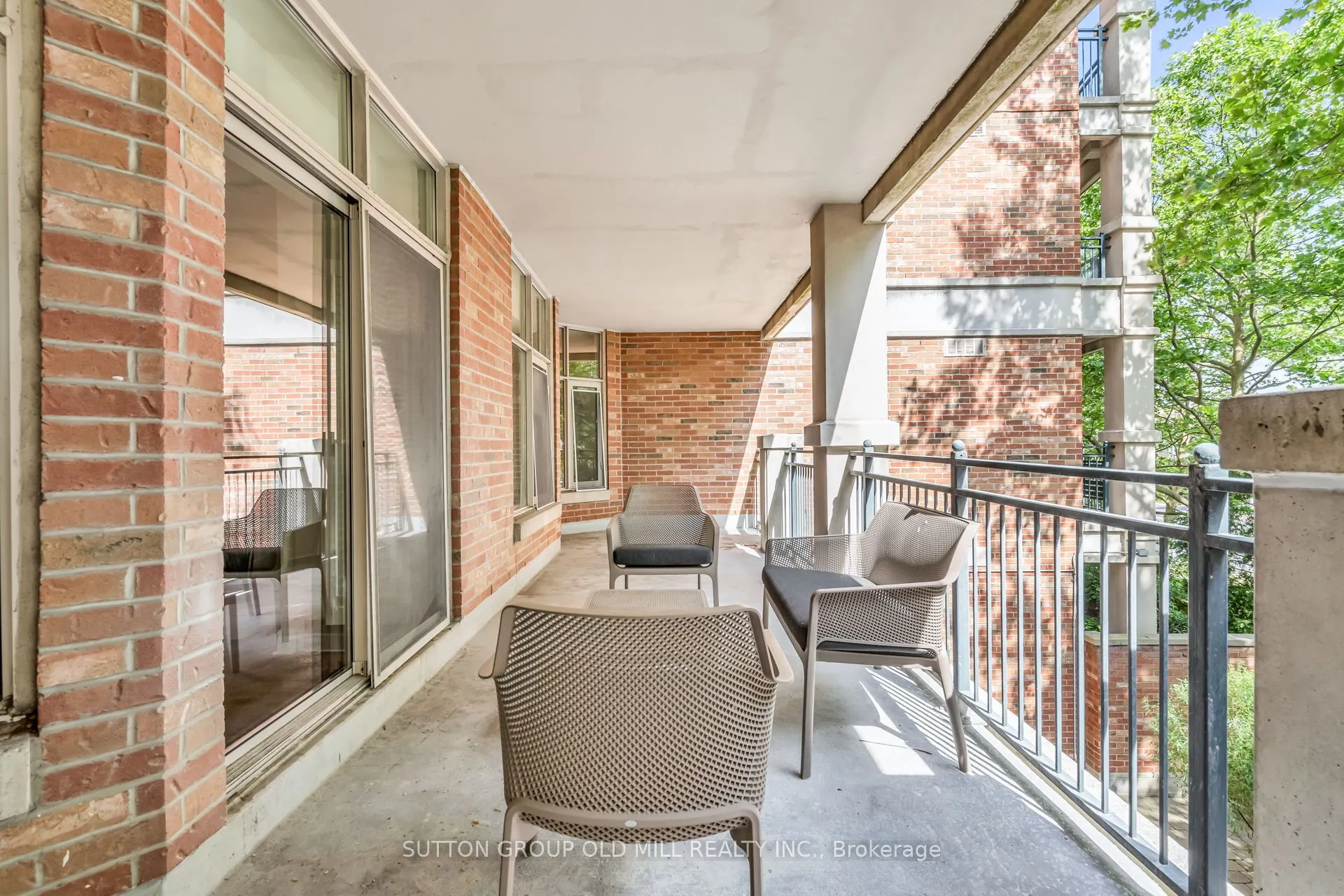 10 Old Mill Trail, #206