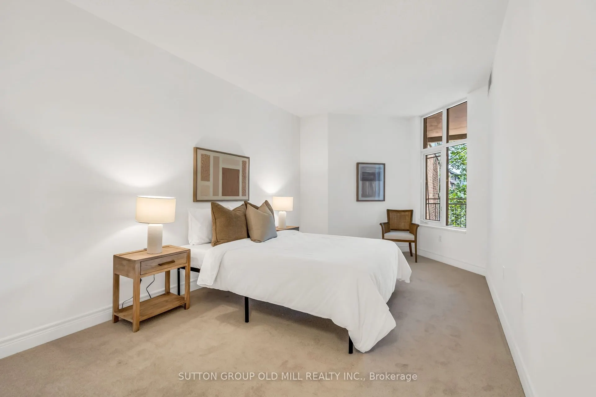 10 Old Mill Trail, #206